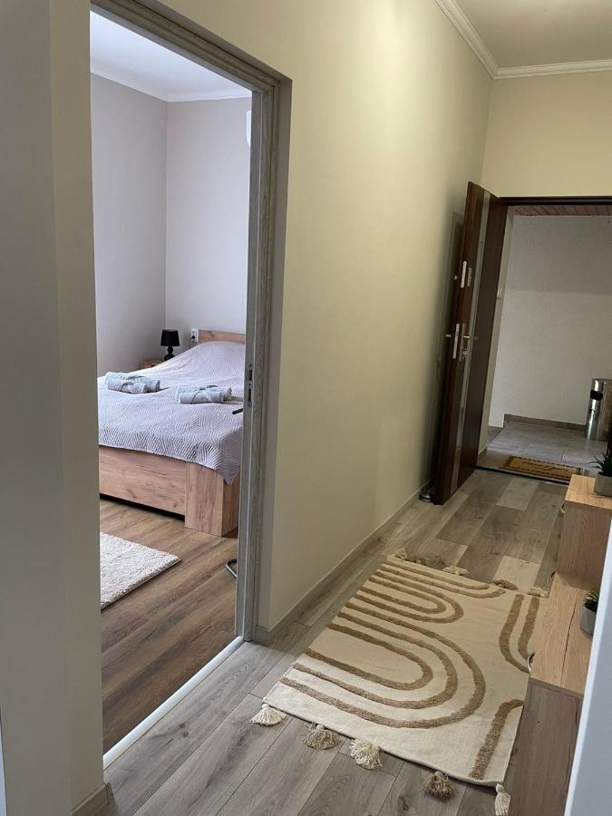 Tulipan Apartman Makó Exterior foto