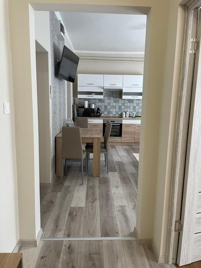 Tulipan Apartman Makó Exterior foto